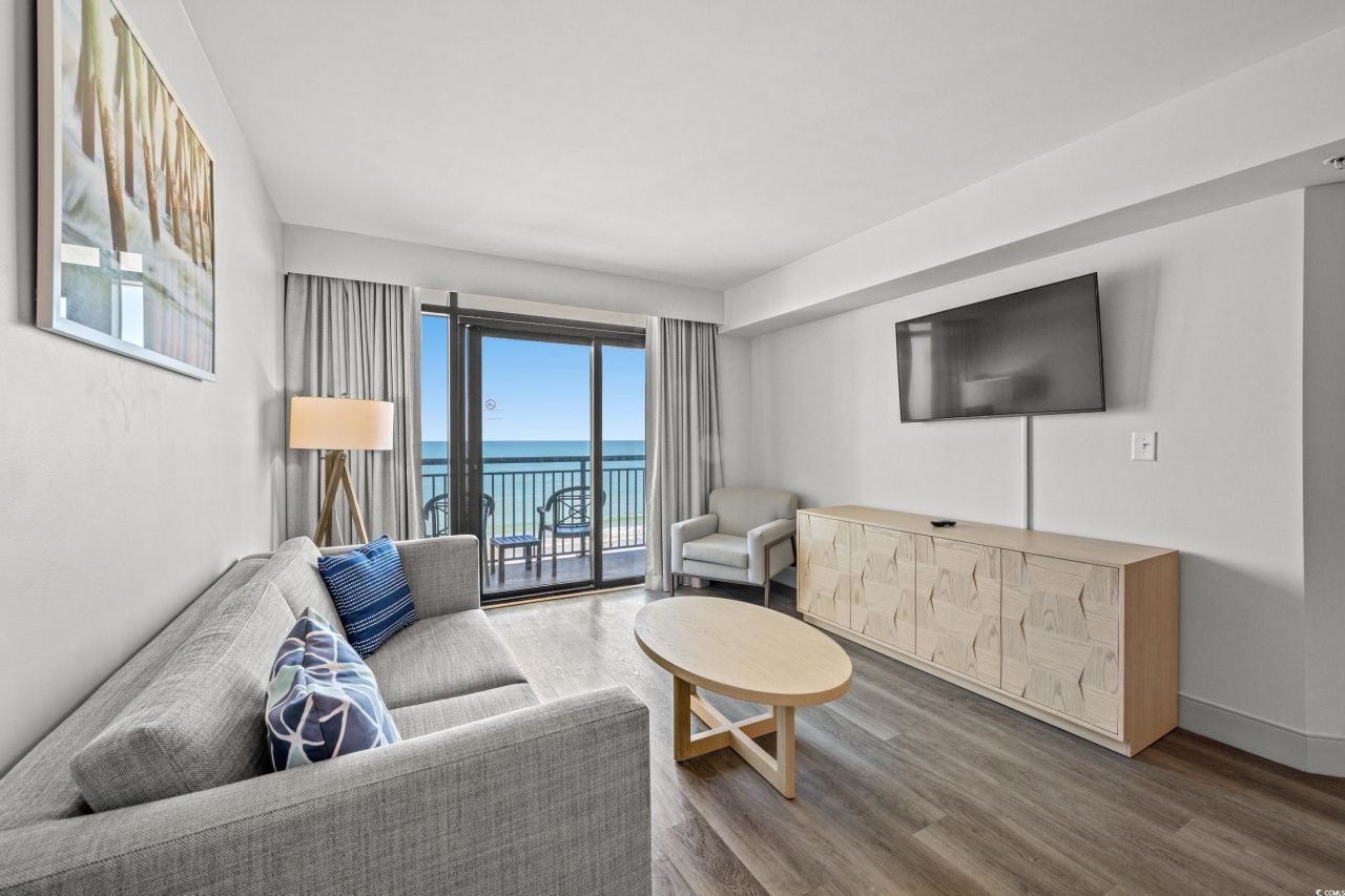 3000 N Ocean Blvd. N Photo 6