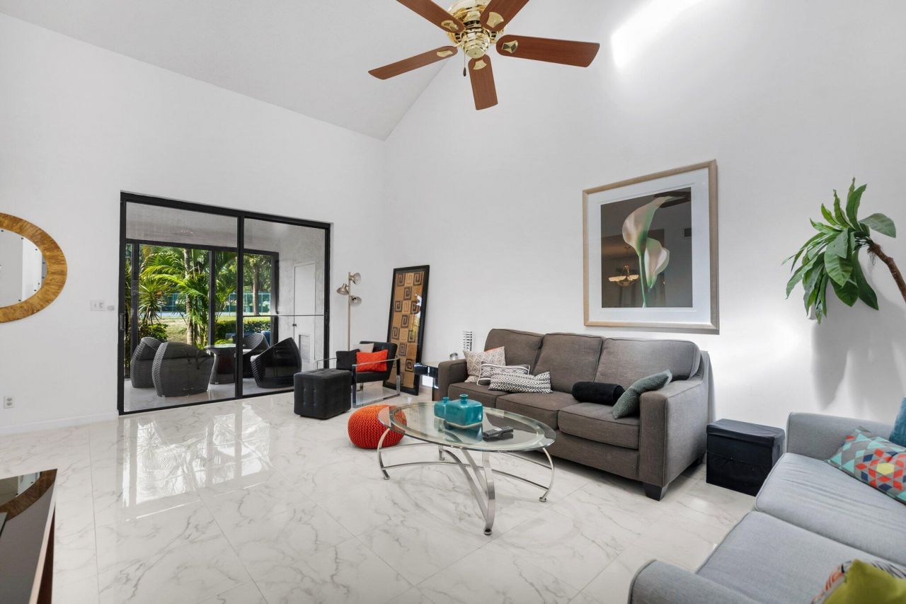 7940 La Mirada Drive, Boca Raton, FL 33433 Photo