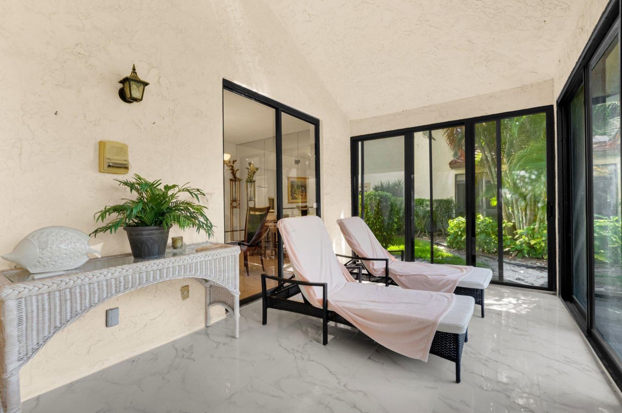 7940 La Mirada Drive, Boca Raton, FL 33433 Photo