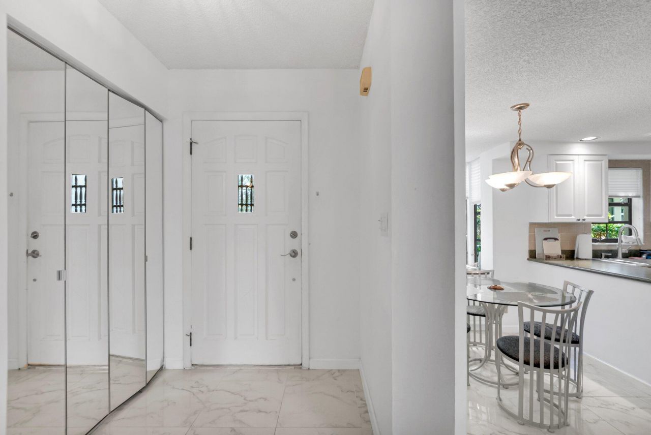 7940 La Mirada Drive, Boca Raton, FL 33433 Photo