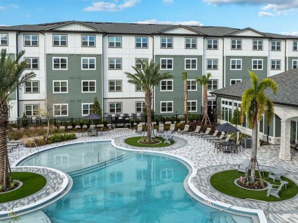 10881 CALADESI AVENUE, Unit B2, TAMPA, FL 33610