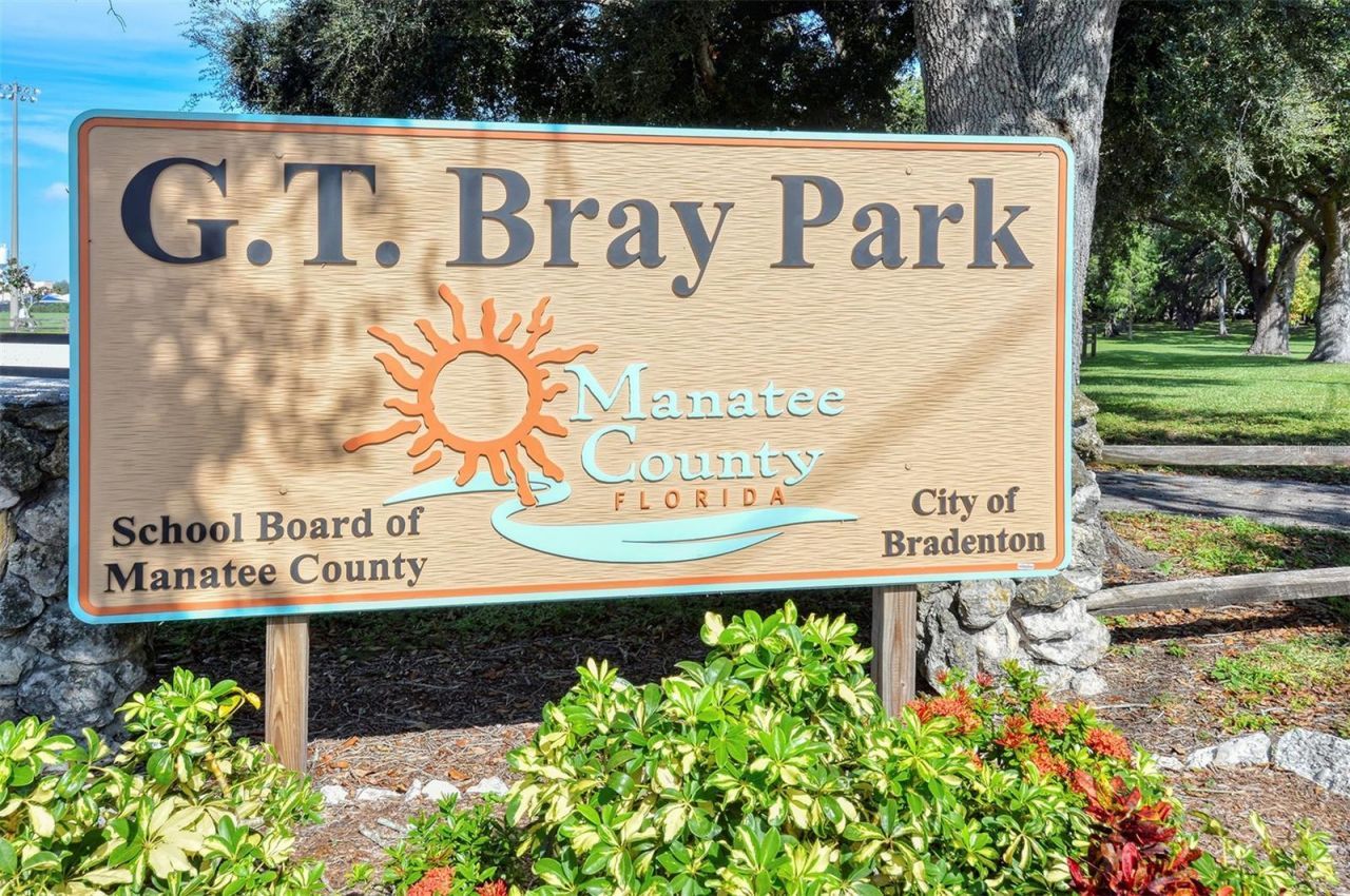 409 Bryn Mawr Island, Bradenton, FL 34207 Photo