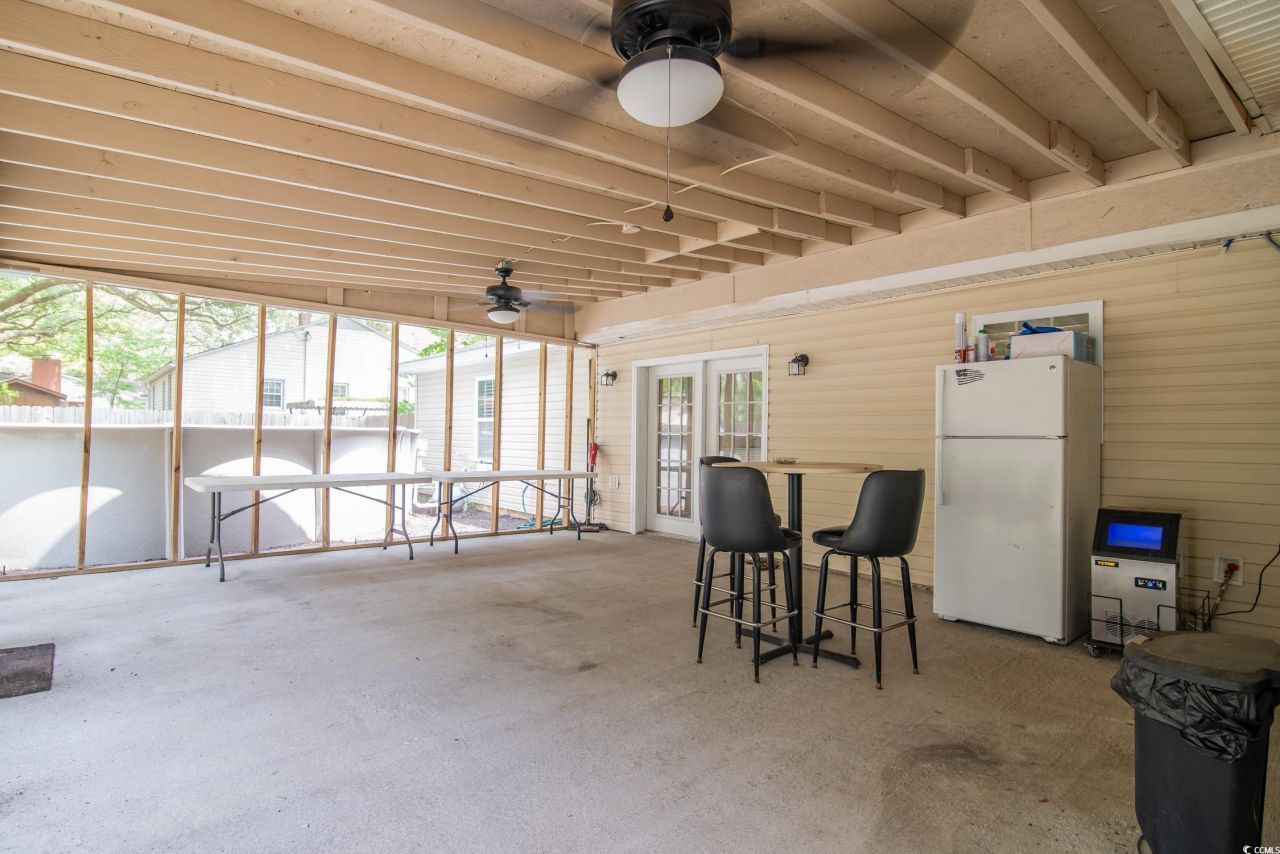 2510 Redwood St. Photo 22