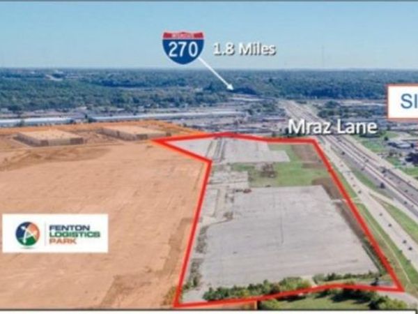 800 S Highway, Fenton, MO 63026