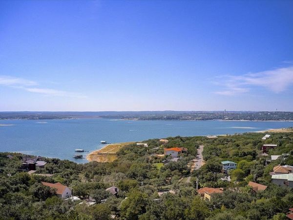 13908 Skyline DR, Austin, TX 78732