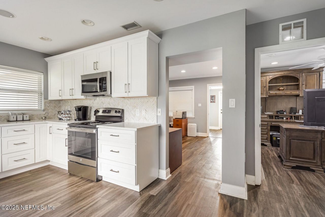 4710 State Road 13 N, Saint Johns, FL 32259 Photo