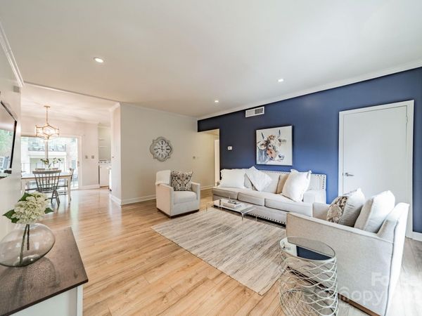 5927 Quail Hollow Road, Unit H, Charlotte, NC 28210