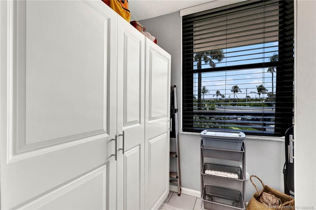 8880 S Ocean Drive, Unit 202, Jensen Beach, FL 34957 Photo
