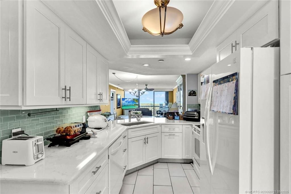 8880 S Ocean Drive, Unit 202, Jensen Beach, FL 34957 Photo