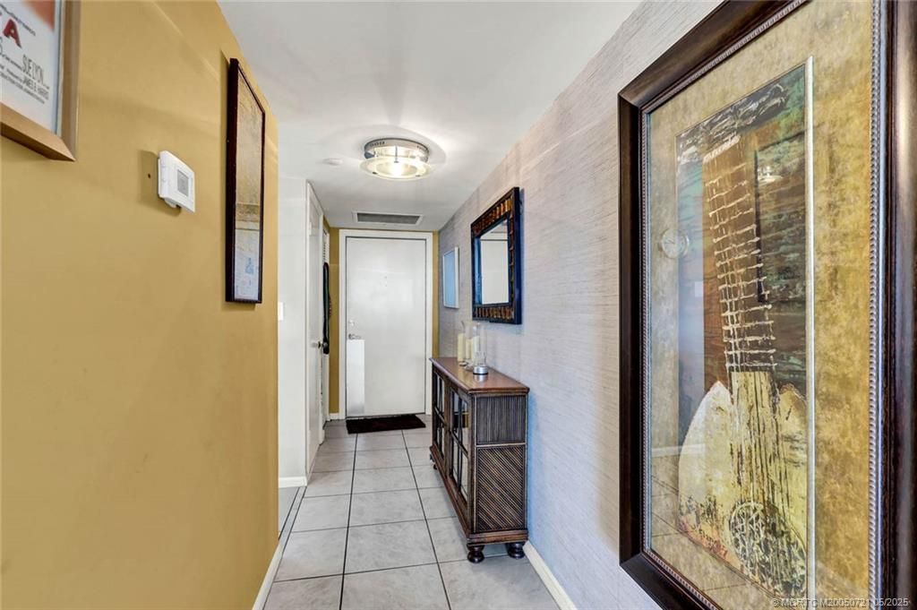 8880 S Ocean Drive, Unit 202, Jensen Beach, FL 34957 Photo