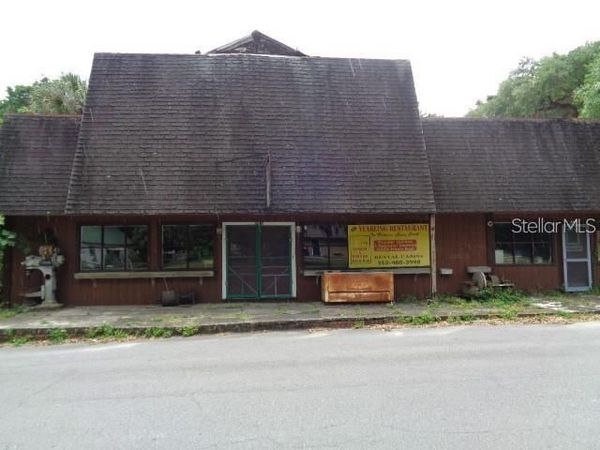 5590 AVENUE G, MC INTOSH, FL 32664