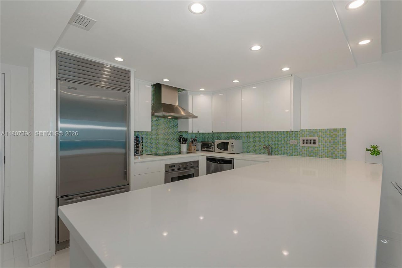 2301 Collins Ave, Unit 1538, Miami Beach, FL 33139 Photo