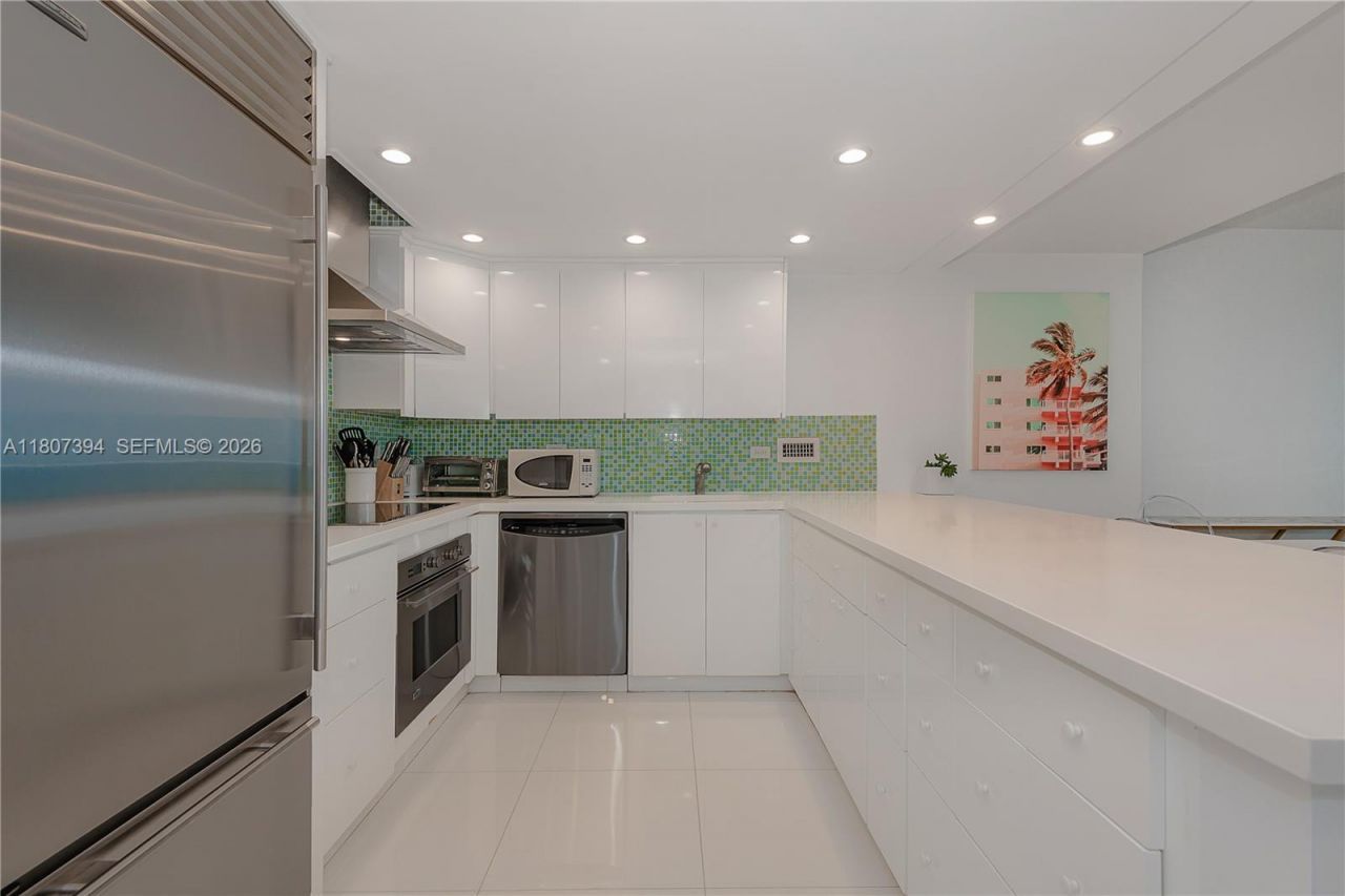 2301 Collins Ave, Unit 1538, Miami Beach, FL 33139 Photo