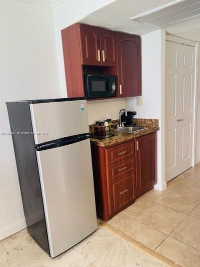 19201 Collins Ave, Unit 714, Sunny Isles Beach, FL 33160 Photo