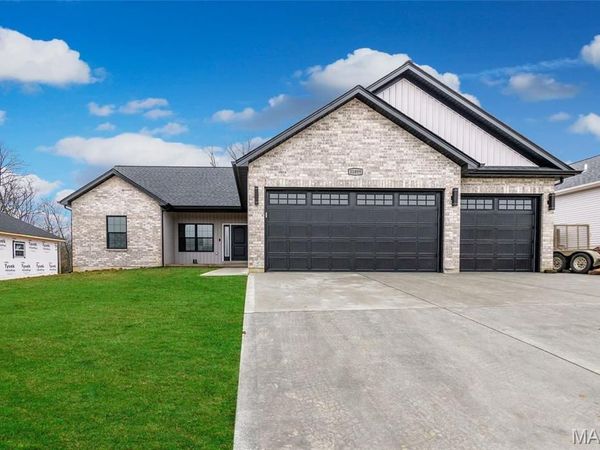 10710 Trenton Lane, Foristell, MO 63348