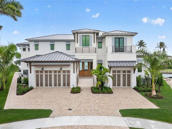 983 Sundrop CT, MARCO ISLAND, FL 34145