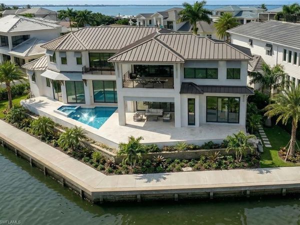 983 Sundrop CT, MARCO ISLAND, FL 34145