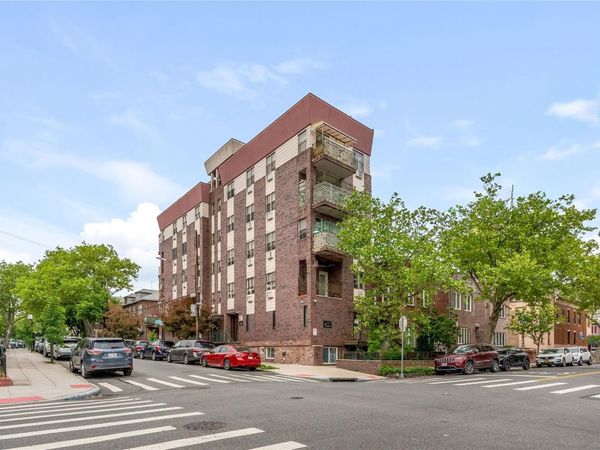 5024 10th Avenue, Unit M1, Brooklyn, NY 11219