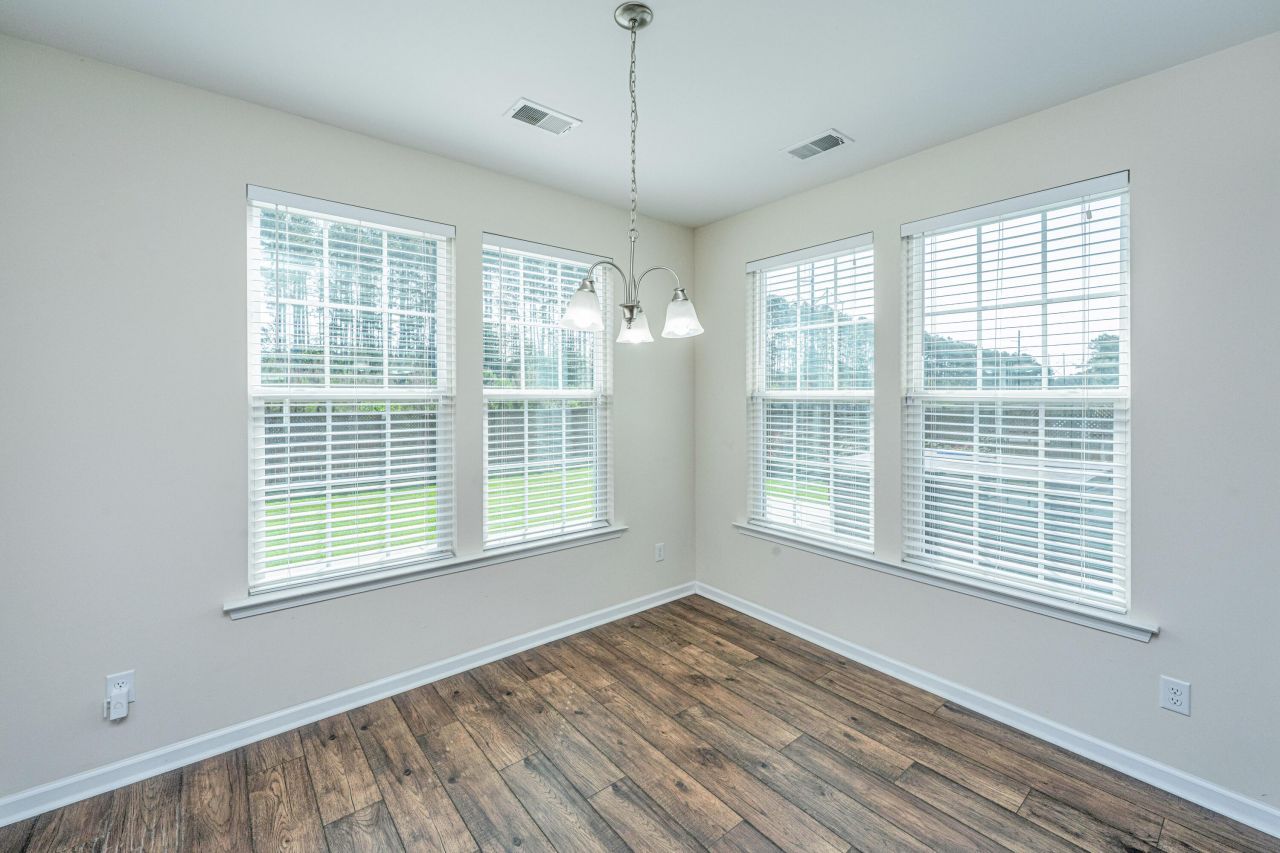 201 Bigleaf Court Photo 22