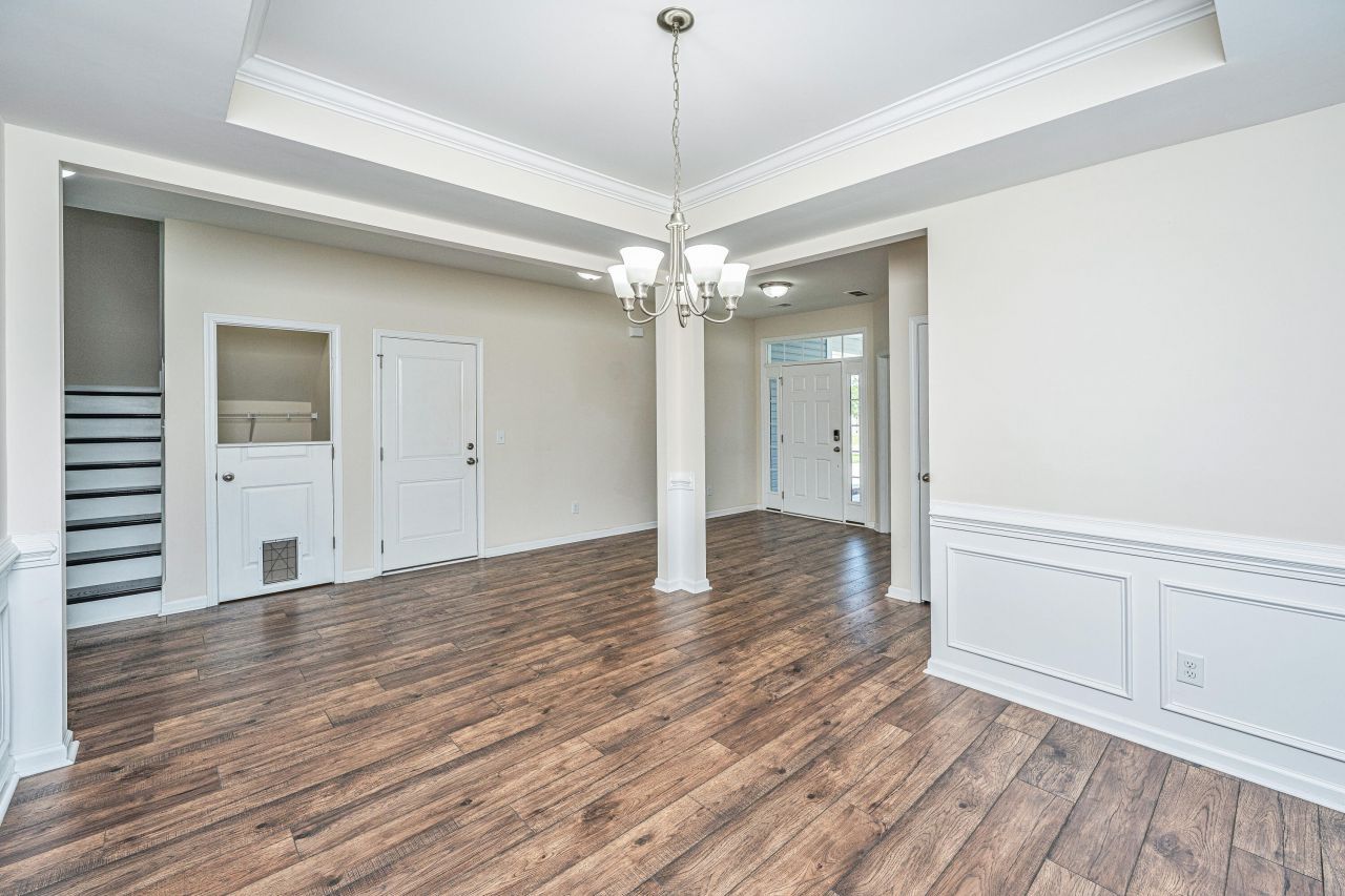 201 Bigleaf Court Photo 24