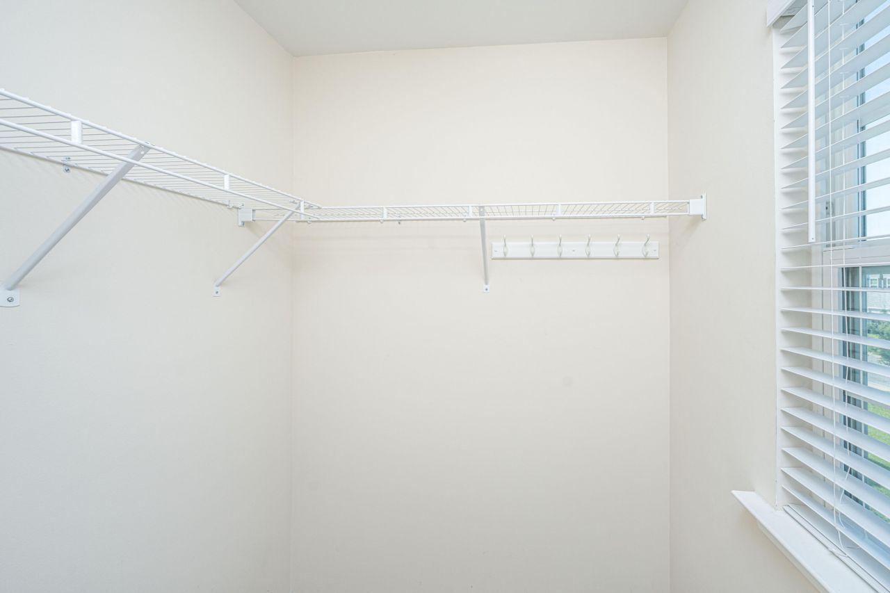 201 Bigleaf Court Photo 37