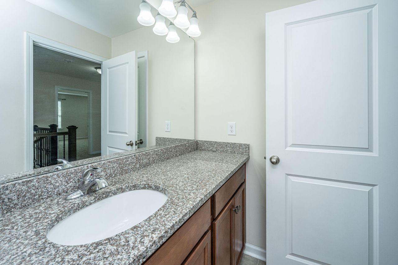 201 Bigleaf Court Photo 41