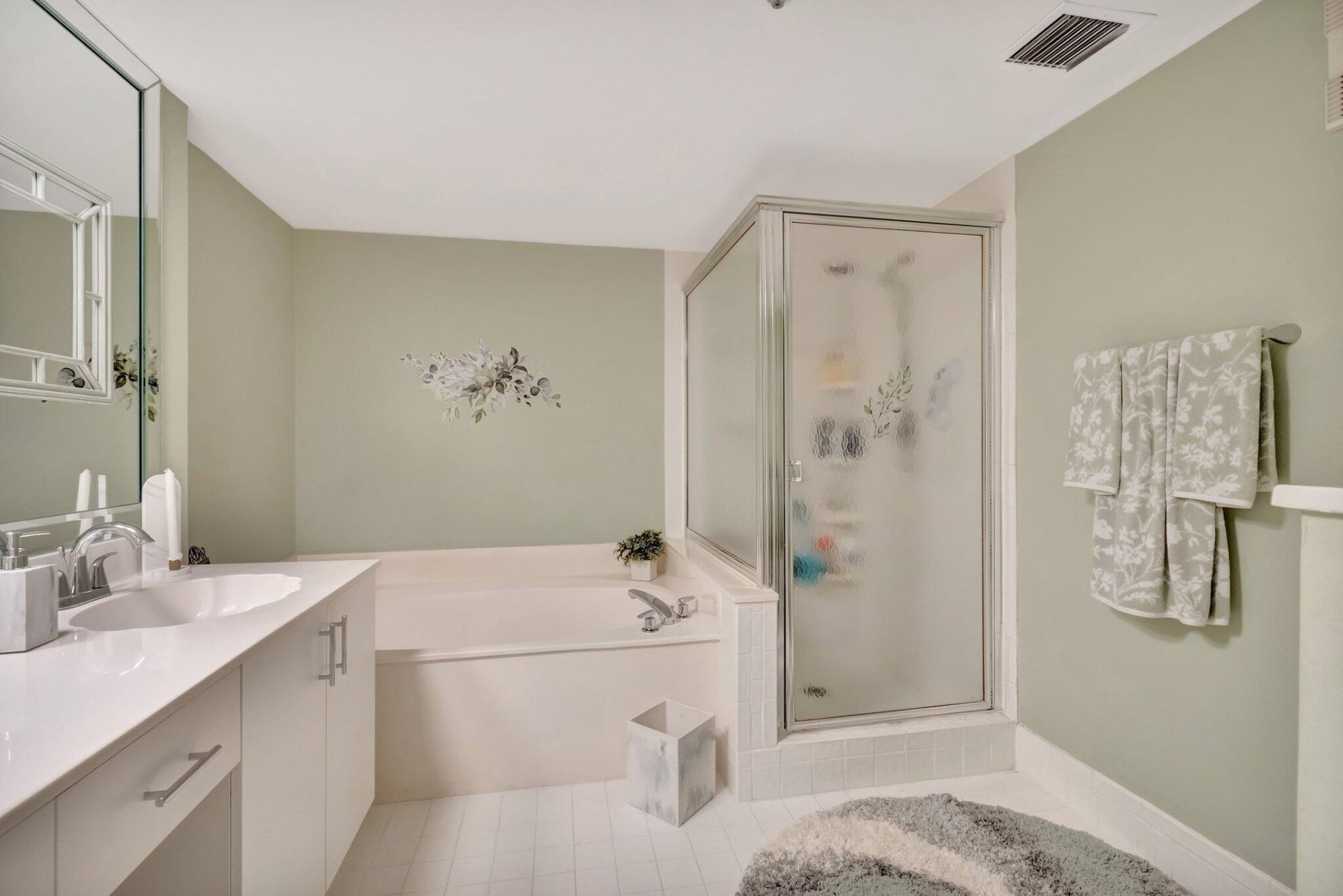 5914 Regal Glen Drive, Unit 107, Boynton Beach, FL 33437 Photo