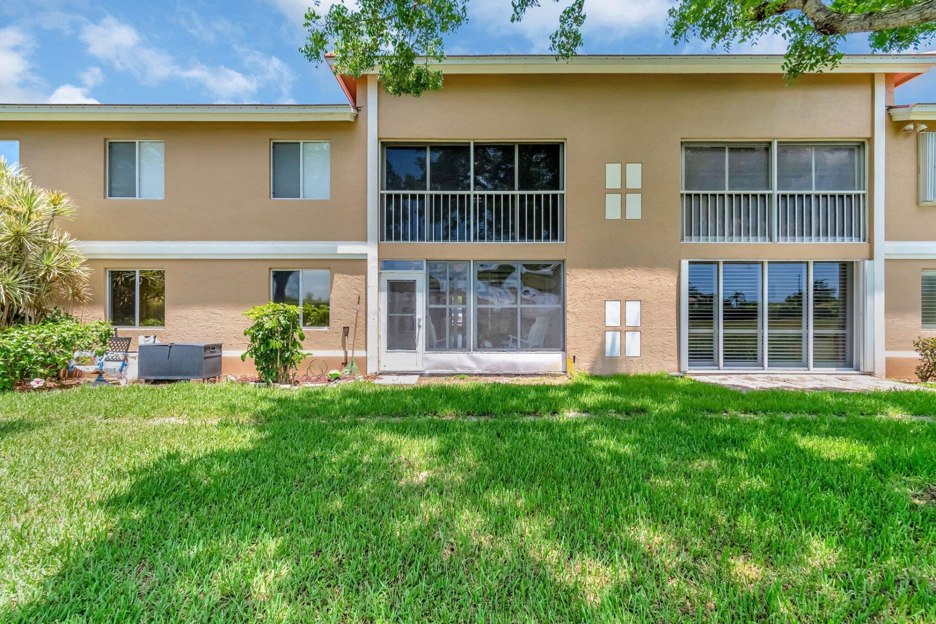 5914 Regal Glen Drive, Unit 107, Boynton Beach, FL 33437 Photo