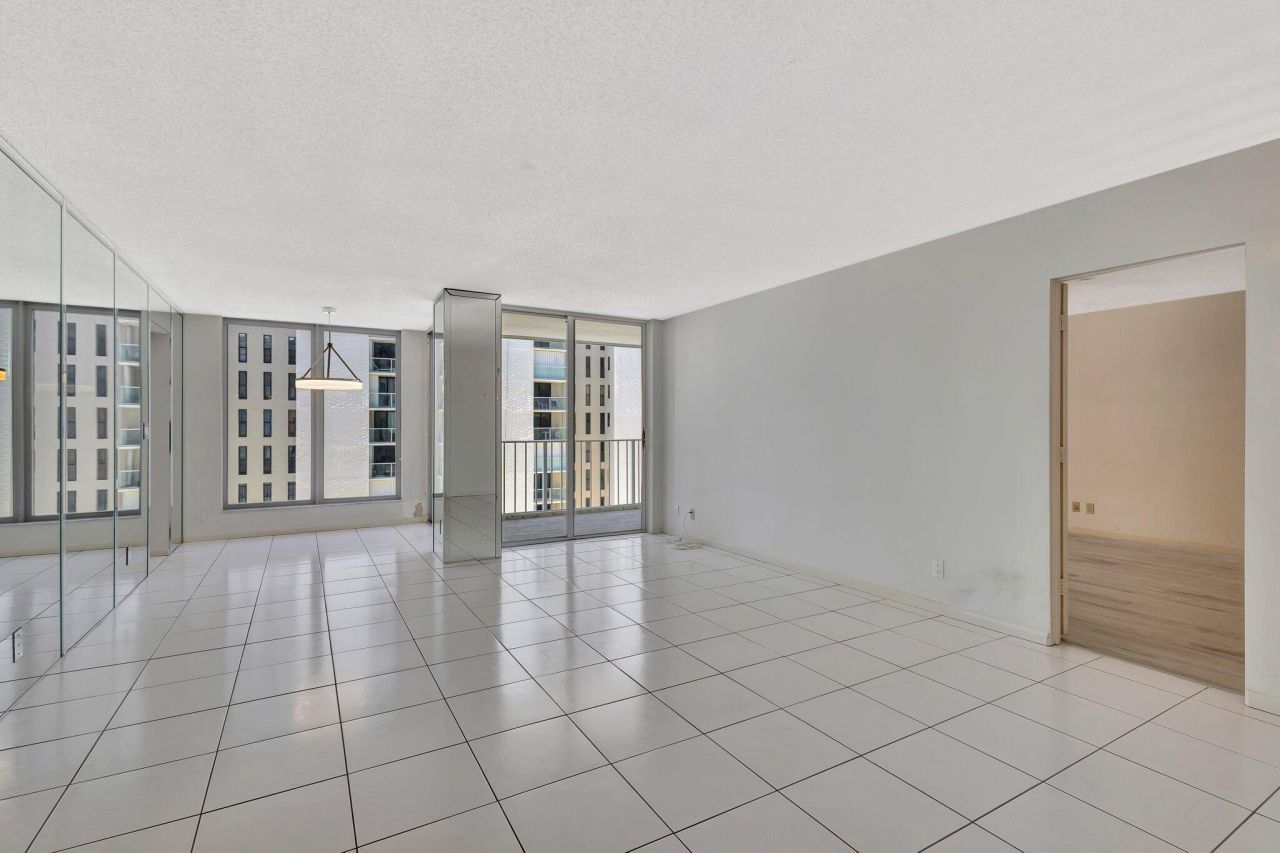 1010 S Ocean Boulevard, Unit 914, Pompano Beach, FL 33062 Photo