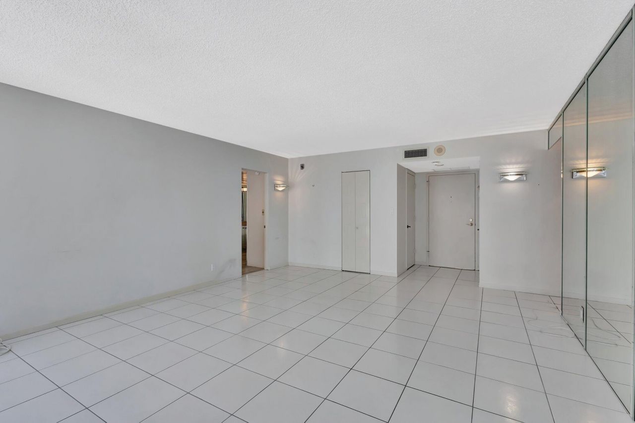 1010 S Ocean Boulevard, Unit 914, Pompano Beach, FL 33062 Photo