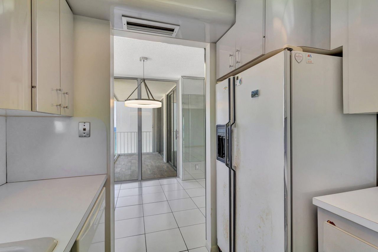 1010 S Ocean Boulevard, Unit 914, Pompano Beach, FL 33062 Photo