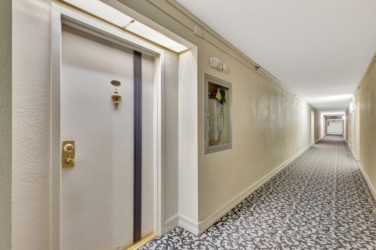 1010 S Ocean Boulevard, Unit 914, Pompano Beach, FL 33062 Photo