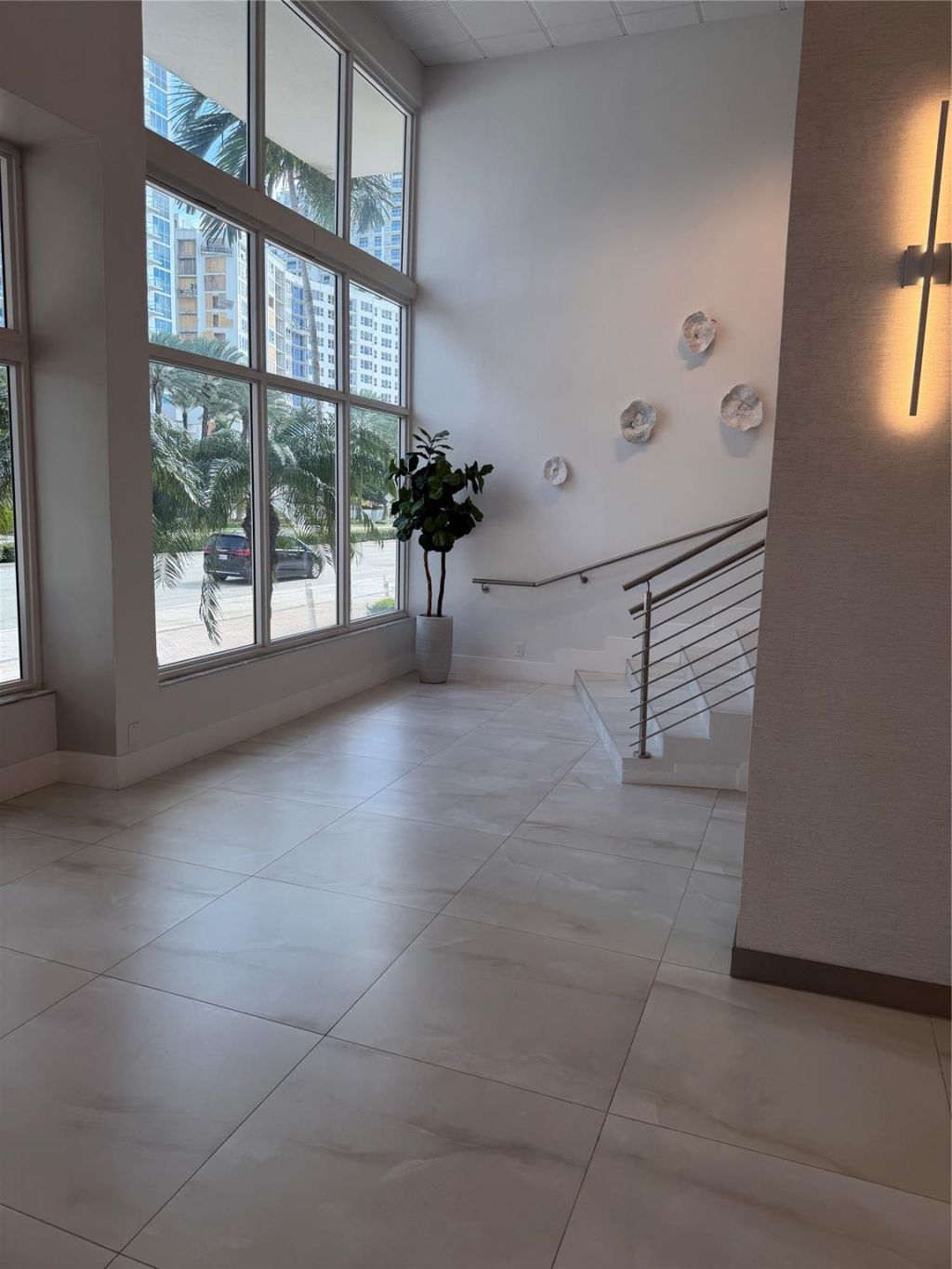 3000 S Ocean Drive, Unit 302, Hollywood, FL 33019 Photo