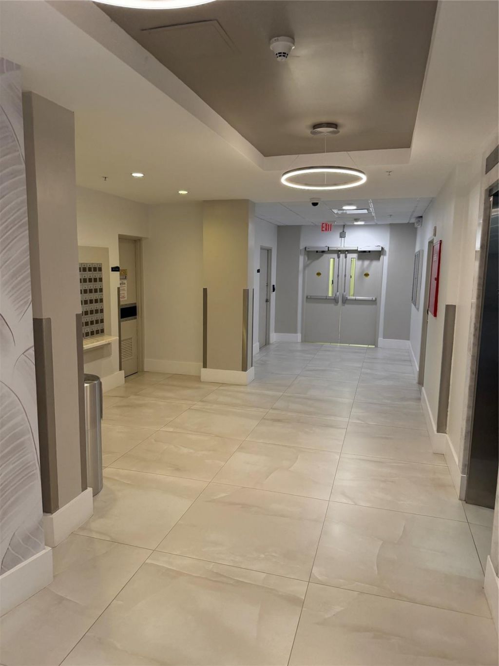 3000 S Ocean Drive, Unit 302, Hollywood, FL 33019 Photo