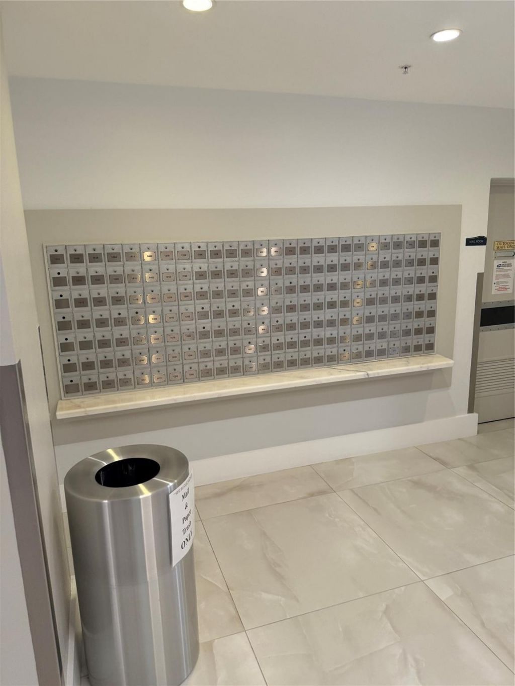 3000 S Ocean Drive, Unit 302, Hollywood, FL 33019 Photo