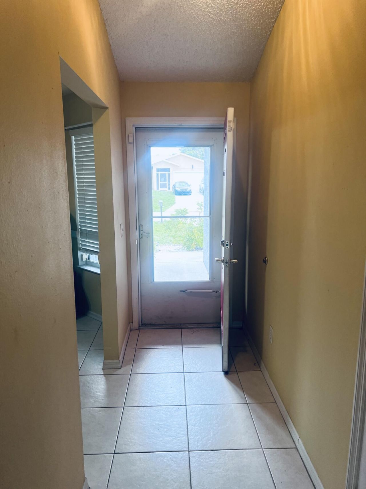 592 NW Turton Terrace, Port Saint Lucie, FL 34983 Photo