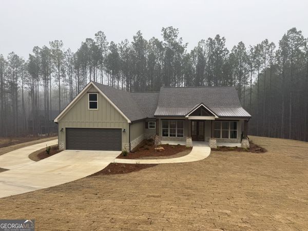 33 Wolf Creek Cove, Lagrange, GA 30240