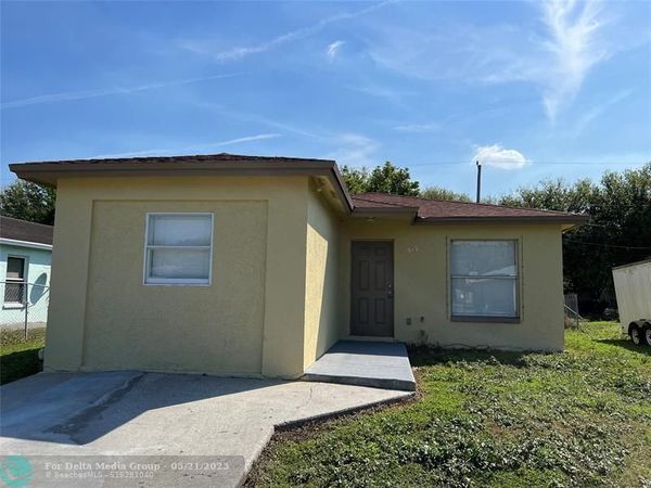 312 Carissa Dr, Pahokee, FL 33476
