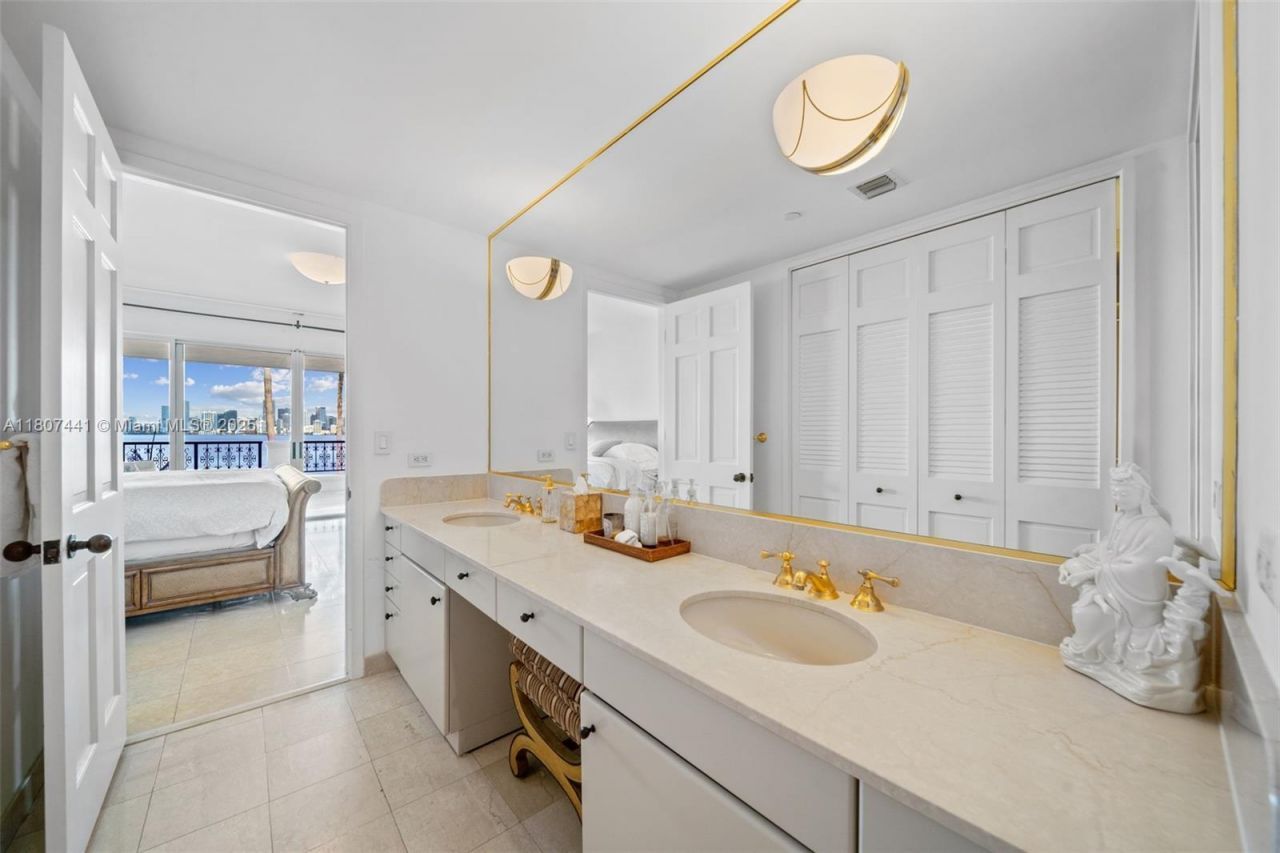 5235 Fisher Island Dr, Unit 5235, Miami Beach, FL 33109 Photo