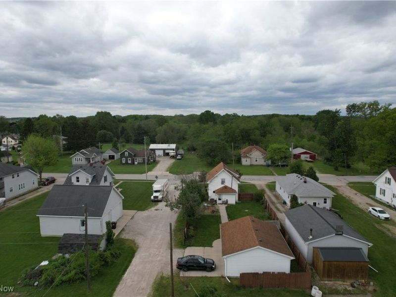 6927 N Wildacre Road, Curtice, OH 43412 Photo 3