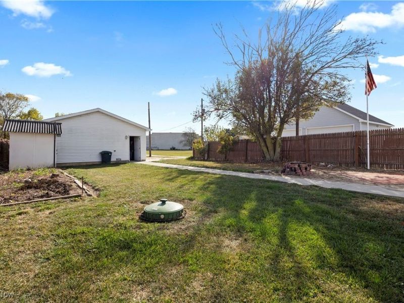 6927 N Wildacre Road, Curtice, OH 43412 Photo 37