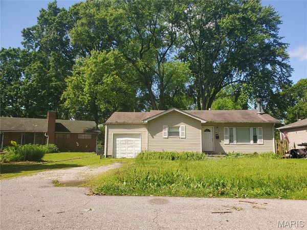 768 Leon Street, Cahokia, IL 62206