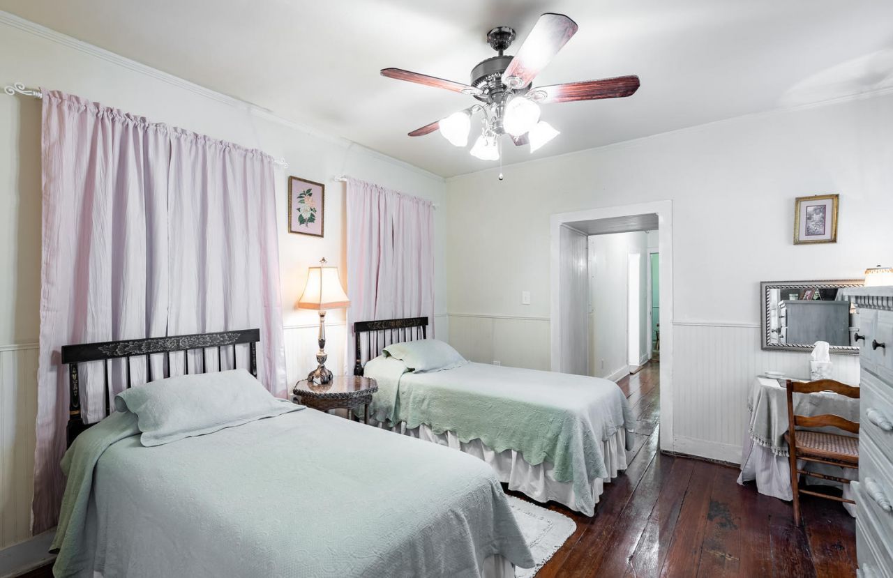 81 Rutledge Avenue Photo 79