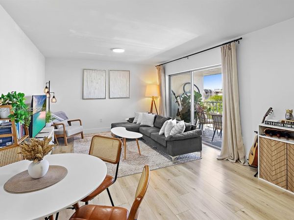 7765 SW 86th St, Unit F2-412, Miami, FL 33143