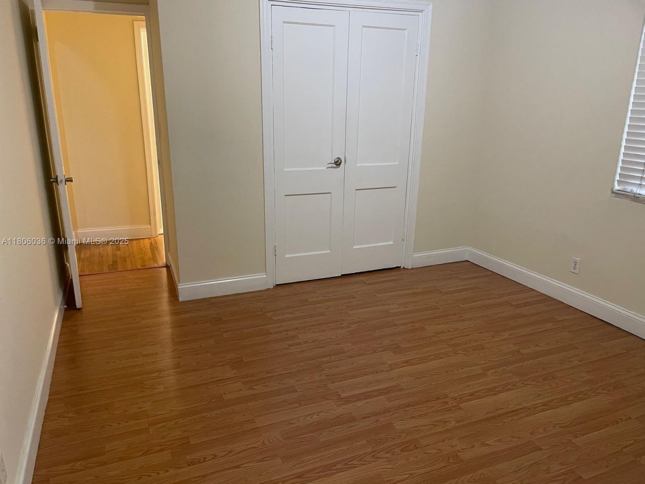 815 W 40 Street, Unit 4, Miami Beach, FL 33140 Photo