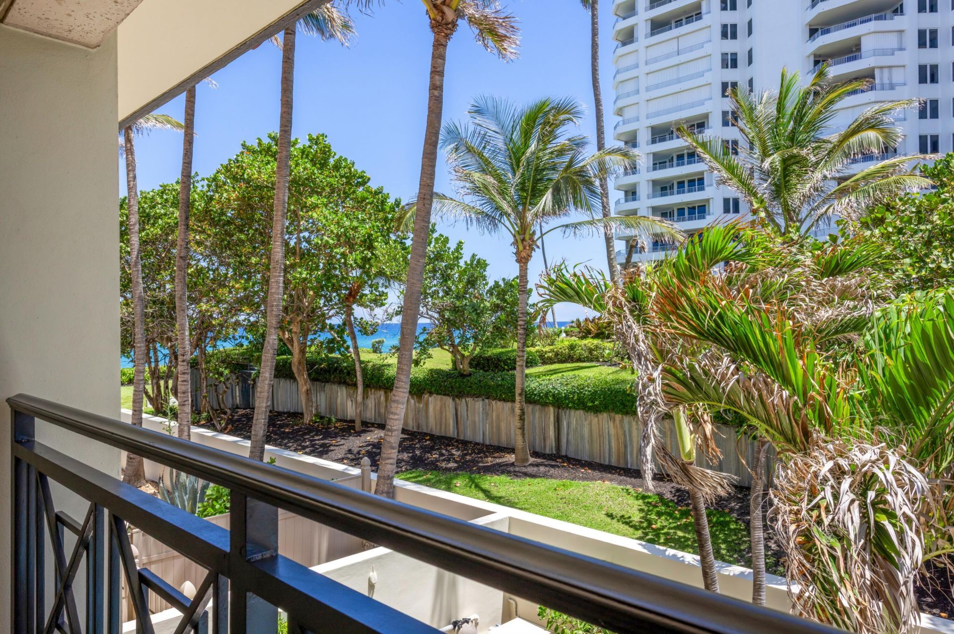 400 S Ocean Boulevard, Unit R25, Boca Raton, FL 33432 Photo