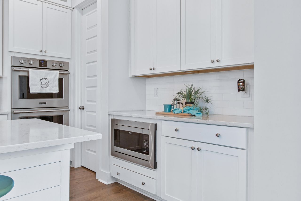 840 Forrest Drive Photo 13