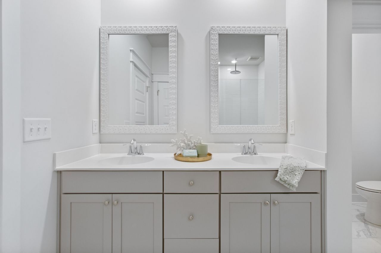 840 Forrest Drive Photo 22