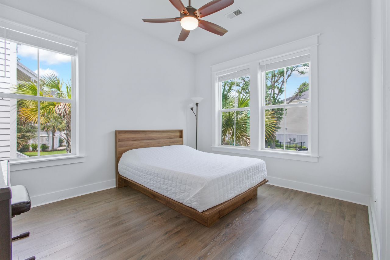 840 Forrest Drive Photo 28