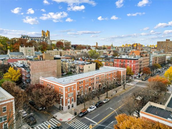 301 W 137th St, Unit 301B, New York (Manhattan), NY 10030